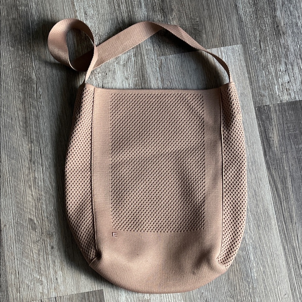 Everlane Knit Shoulder Bag in Blush Tan